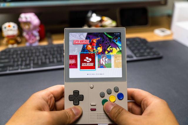 Retroid Pocket Classic & Flip2 屏幕测试报告