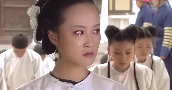 浣碧一头撞死真是为了果郡王殉情吗？真相远比我们想象的更残酷！