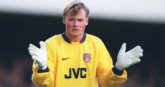 48岁前国门意外离世！从英超双冠王到木匠，人生太无常