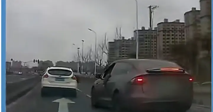 路虎1分钟别停8次！追尾后维权反转太揪心