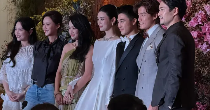 奚梦瑶何猷君答谢宴，何超琼出席坐C位，谢娜缺席可是方媛却来了
