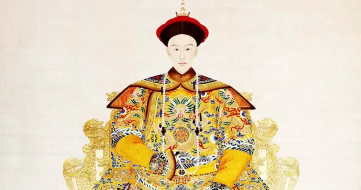 笑不活了！道光有多抠？龙袍打补丁、皇后寿宴吃打卤面，皇宫养鸡