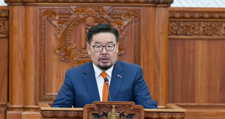 邻国又又又变天了，亲华总理一夜下台，自嘲辞职是因为国家利益？