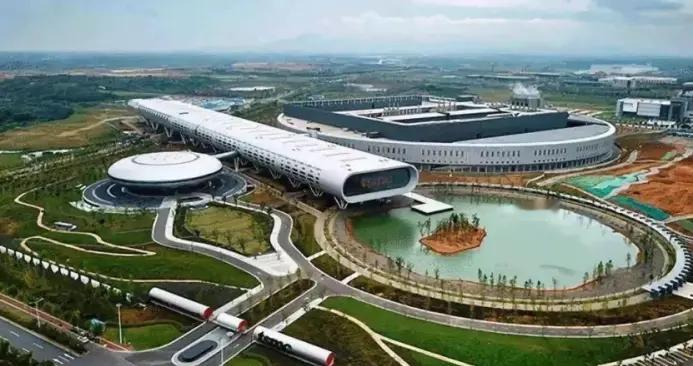 台积电突然回头？三大高管齐聚上海，外媒：中国市场不买了