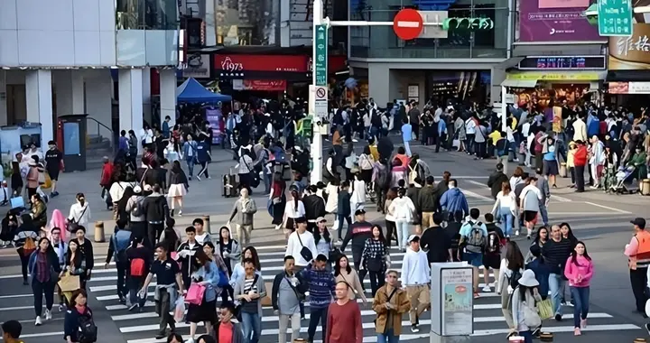 台军提醒民众：开战后，不论是台军还是谁，你们看见穿军服的就跑
