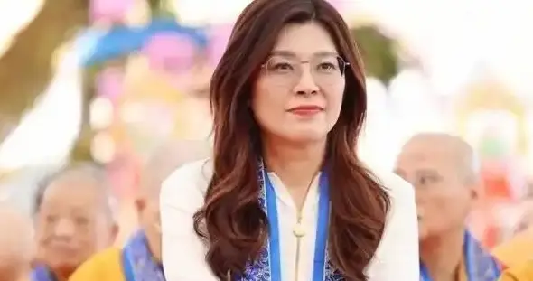 谷立言施压，赵少康搅局，徐巧芯成过河卒子，韩国瑜东山再起