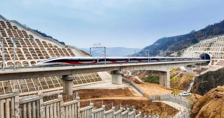 西延高铁定档12.26，最快68分钟、票价车次公布