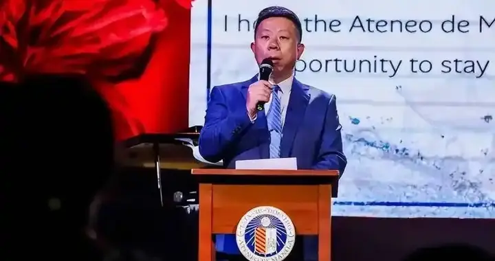 全面掀桌？菲律宾召见我大使，美军舰连夜出动，中方霸气宣誓主权
