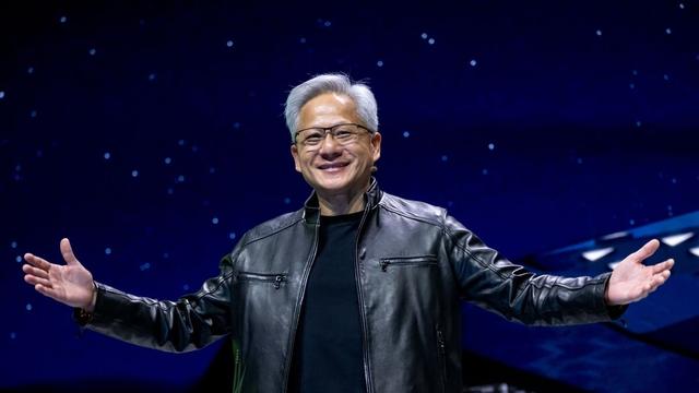 请叫我红桃K：英伟达的黄仁勋呼吁企业将人