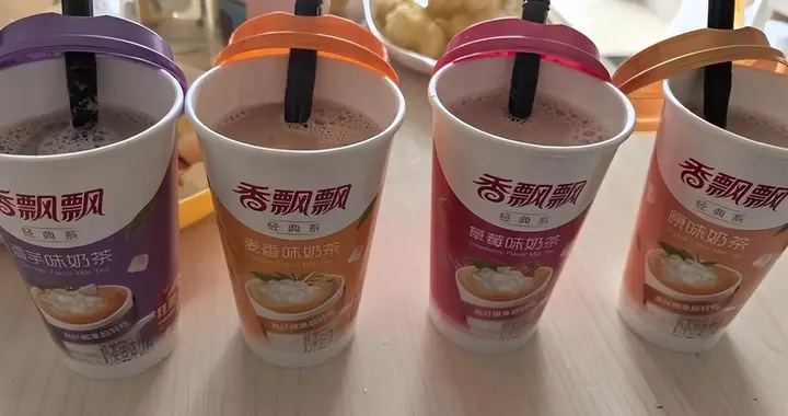 炸锅了！香飘飘年报暴跌11%，一季报狂涨51%，凭什么逆风翻盘？
