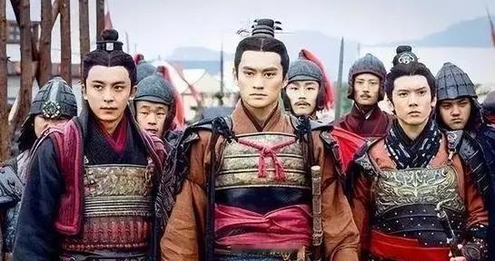 刘邦杀韩信，朱元璋杀李善长，刘秀凭什么让功臣全部善终？