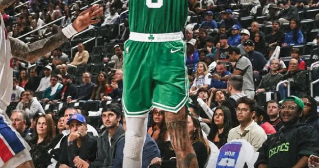 22分大逆转:保罗.乔治空砍38+5+3+5 NBA揭幕战活塞121-...
