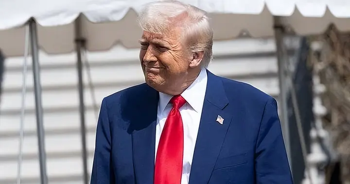 与副总统反目、被北约盟友抛弃，一场战争，让特朗普成了孤家寡人