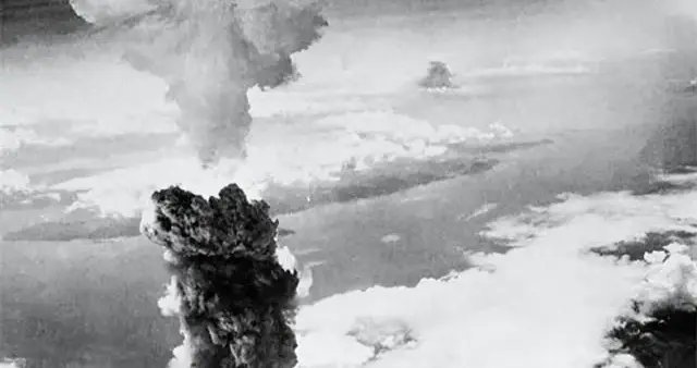 日本专家：投降不是因为美国原子弹，而是因为苏联发的一个公告