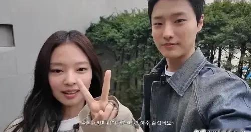 Jennie金智妮曹承衍新综艺，相识十年首同框，自爆男方主动搭讪