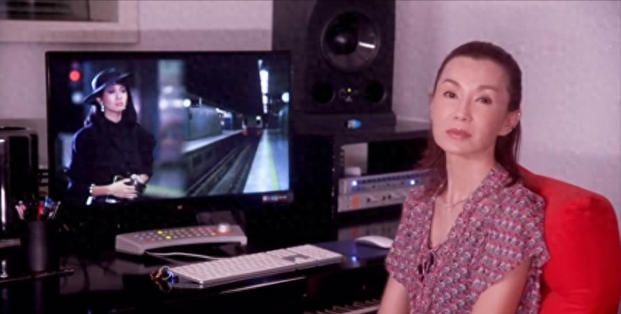 事实证明，“无夫无子”独居美国的张曼玉，已走上另一条道路