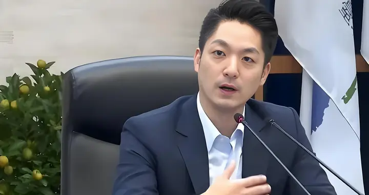 不再只求独善其身！蒋万安扛起大旗，成国民党头号议题主攻手