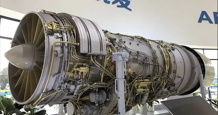 领先美军F414，涡扇19性能公开，中国发动机逆袭背后：美国走错路