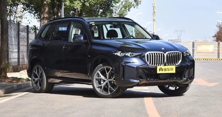 宝马X5配置差异对比：差价7万，升级空气悬挂，有排面吗？