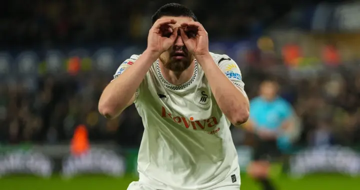 穆里尼奥选锋提速！英冠射手王对决荷兰老将，谁能打动本菲卡主帅