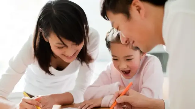 如何成为孩子心中的超级英雄？亲子沟通有绝招！