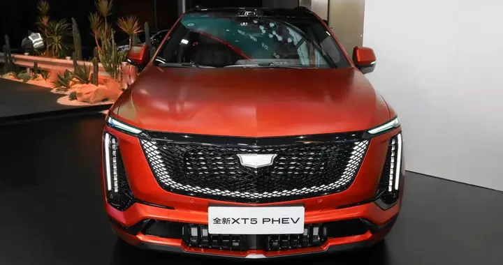 凯迪拉克全新XT5 PHEV9月7日上市，首搭Momenta R7智驾