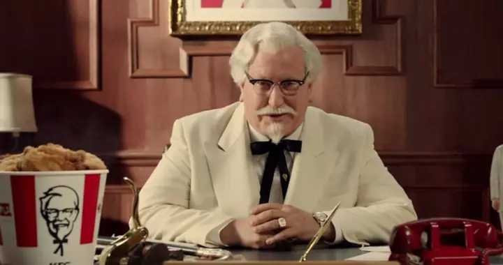 法庭揍客户，街头跟同行拔枪火拼，这才是真实的肯德基老爷爷