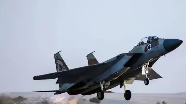 朴实小鱼K：五批导弹原料运向伊朗！ ​可