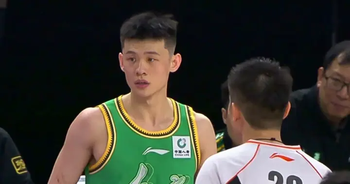 辽宁男篮再输鱼腩球队，俞泽辰14分6板，王岚嵚三场球打没身价