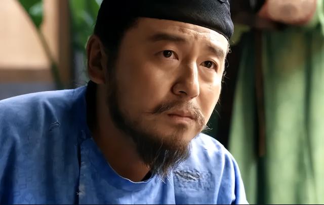 好家伙！黝黑脸、大白牙，《长安的荔枝》揭开了古偶选角的遮羞布