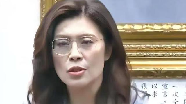 威龙在天歼-20：你知道吗？ 郑丽文今天