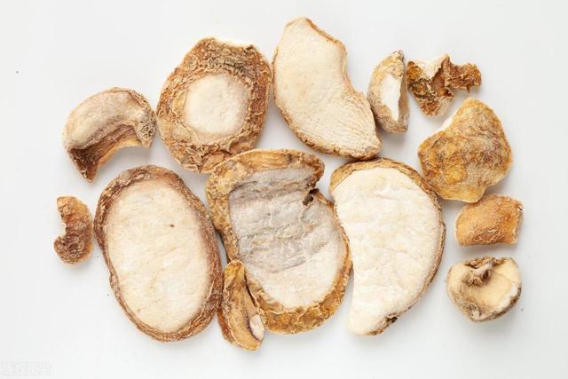 用2斤贝母，消除流浪汉身上20多颗脂肪瘤