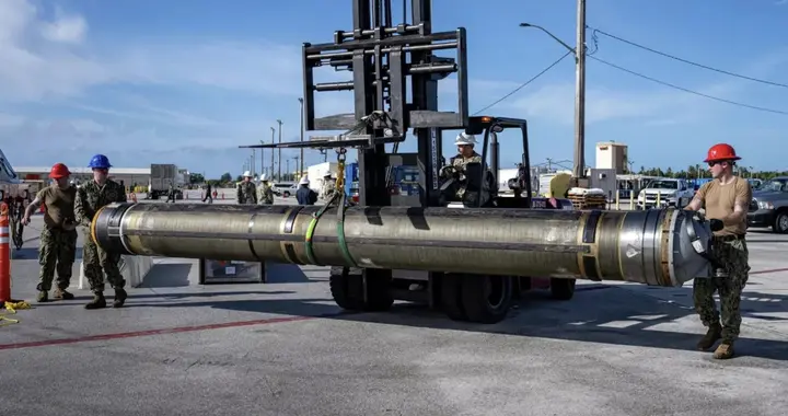 中方接到通知，日本强援到了，高市准备梭哈，朝鲜导弹砸进日本海