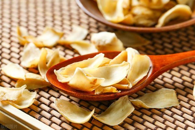 治肺30年不如养肺30天！夏天养好肺 秋天不受罪 送你一个养肺指南！