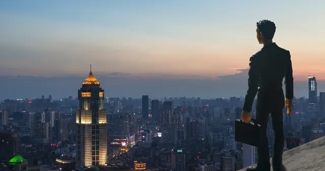 同事问你工资多少，千万别直接说数字，高情商的人这3种毁法！