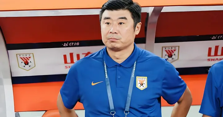 主场输英博队不算偶然！韩鹏三大败笔终究让自己失去了昔日神奇