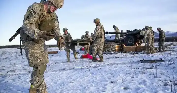 冰盖下的战略密码：格陵兰的价值，让美军做了45分钟的梦