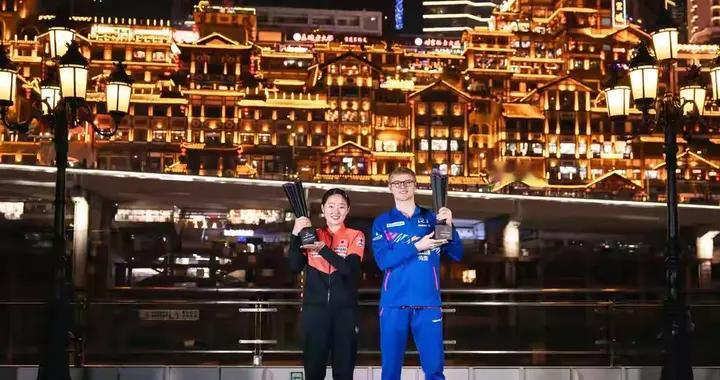 勒布伦，张本美和打卡洪崖洞，拍摄冠军宣传照，画面太美了。