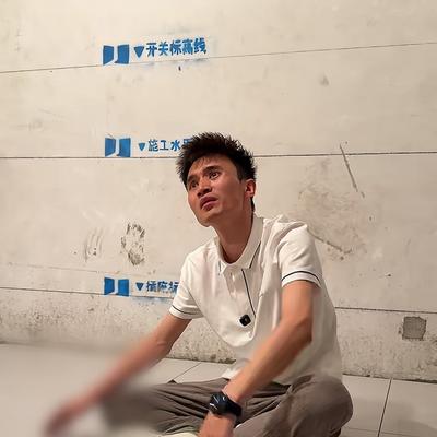 裕丰人间说：三块瓷砖要两万元，黄世仁都没