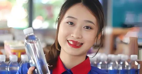 油价重回6元时代，为啥没人欢呼？难道真的都开新能源电车了？