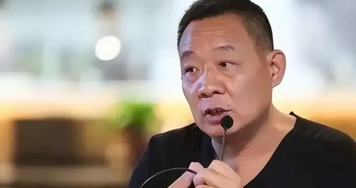 于东来一句话戳破全民焦虑：100平房子几十万存款，够了