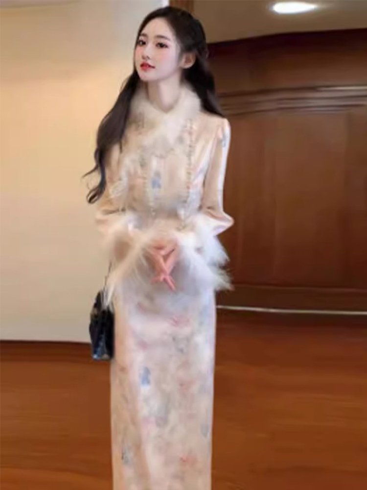 新中式国风改良旗袍连衣裙女冬季新年战袍
