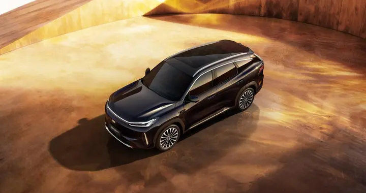 以安全与质感为底色，吉利银河M7打造贴心家用出行体验