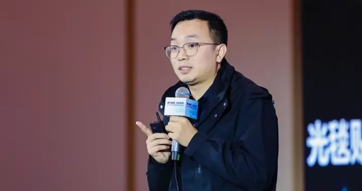 国内首批！全新小鹏P7 AR-HUD成功完成中汽检测中心实景贴合度挑战