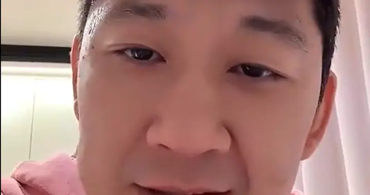 离谱！女篮职业队和高校热身变群殴，教练带头动手，丁奕可缝4针
