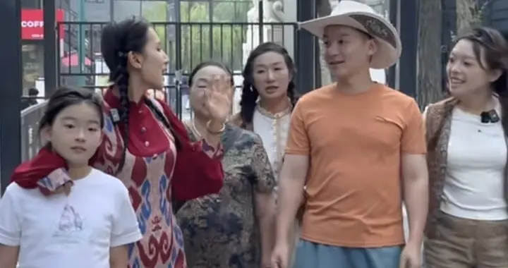 许健华直播数据出炉，行程改变不回四川，谢浩男回应和海军关系