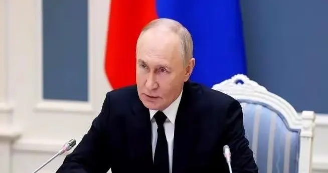 中国大陆制裁日本后，俄罗斯也跟进下重手，高市应该知道疼了吧！