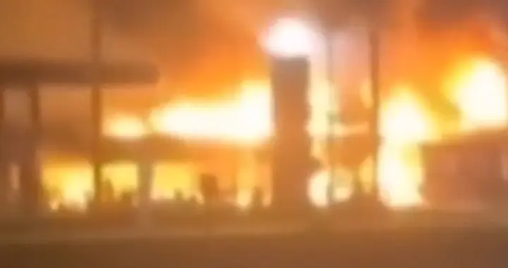 突发！泰国南部11座加油站深夜遇袭，军方拉响最高安保警报