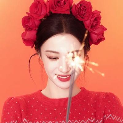 聪明的荷叶2kO：王楚然壁纸分享