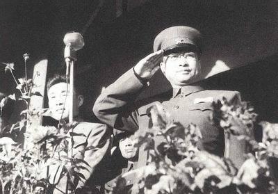 彭德怀回国治病，陈赓被“点将”：如果打第六次战役，你任司令员